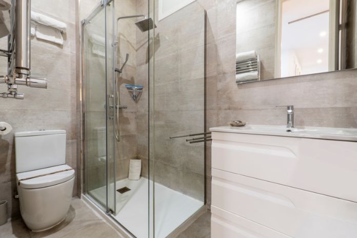 Why Shower Stalls Are Better Than Bathtubs