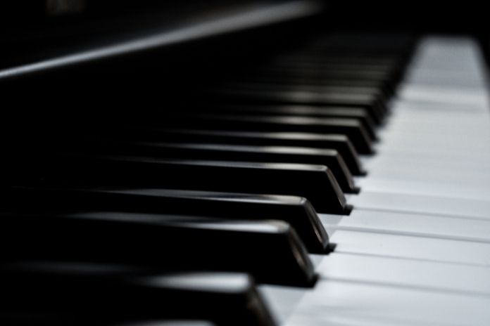 Tips for Choosing Your First Piano
