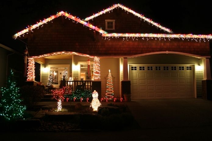 How To Hang Festive Lights on Your Roof This Year