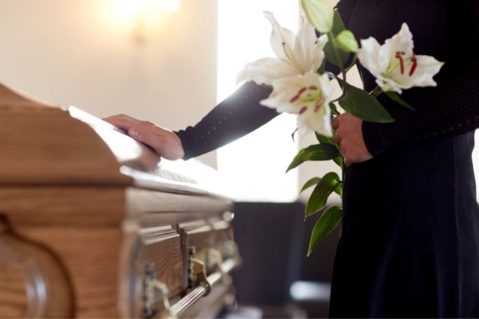 A Brief Overview of Proper Funeral Etiquette