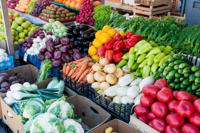 Best Ways To Stand Out at a Farmers Market