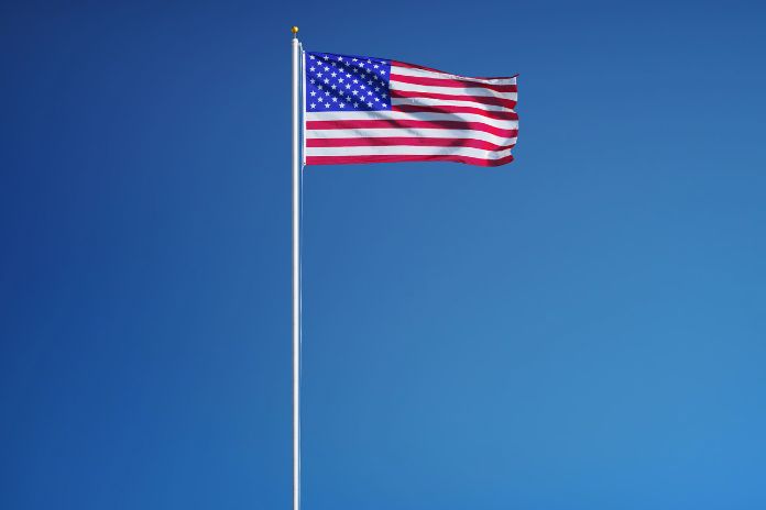 4 Tips for Keeping Your Flagpole in Good Condition