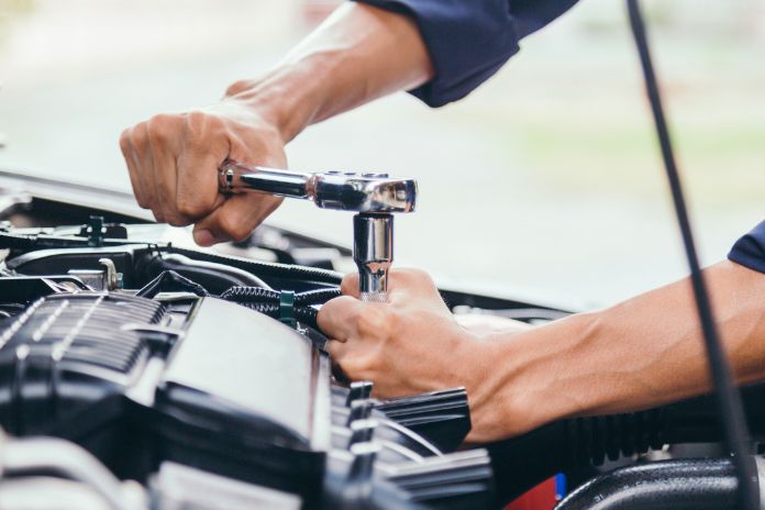 Tips for Talking to a Mechanic About Your Car